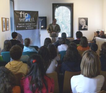 El Festival Internacional de Poesía de Granada recuerda a Francisco Ayala